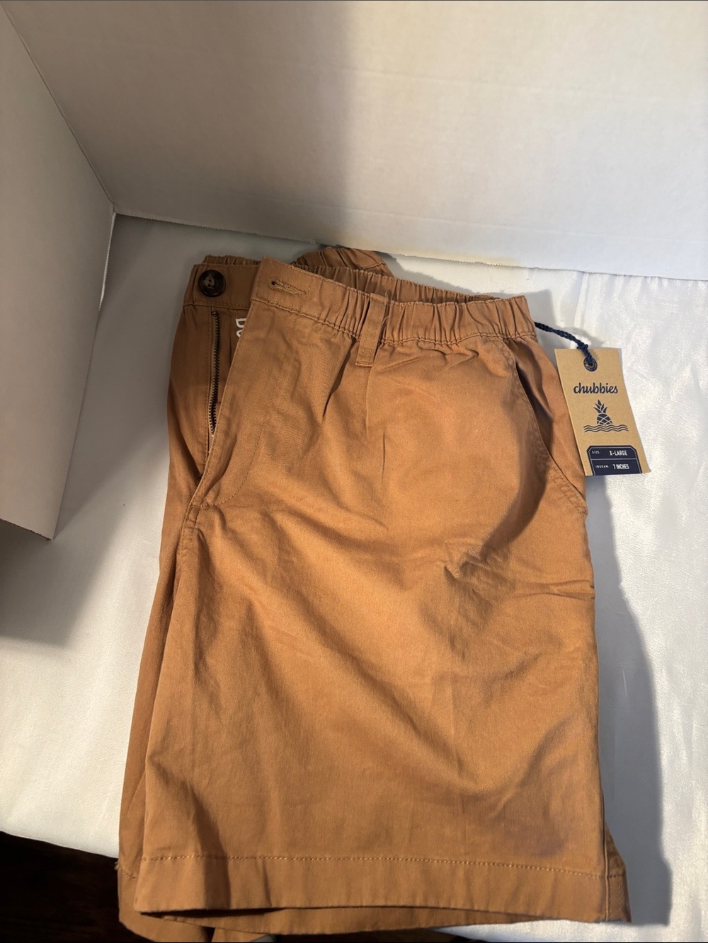 chubbies Men’s Tan/Brown Chino Shorts